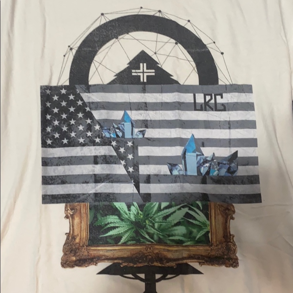 tee shirt lrg